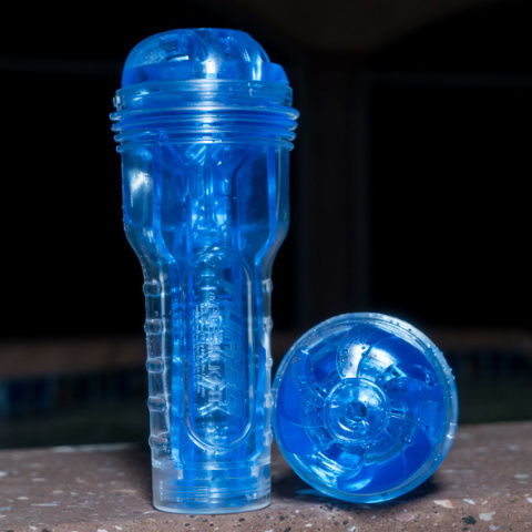 Wnętrze Fleshlight Turbo Thrust Ice Blue – opatentowana tekstura dla intensywnych doznań